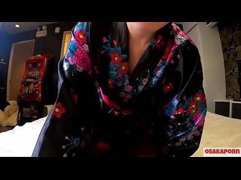 ❤️ Mlado cosplay dekle obožuje seks do orgazma s squirtom v konjušnici in blowjobom. Azijsko dekle z dlakavo pičko in lepimi joški v tradicionalni japonski noši v amaterskem videoposnetku, ki prikazuje masturbacijo z erotičnimi igračami. Sakura 3 OSAKAPORN. ❌ Porno pri nas ☑
