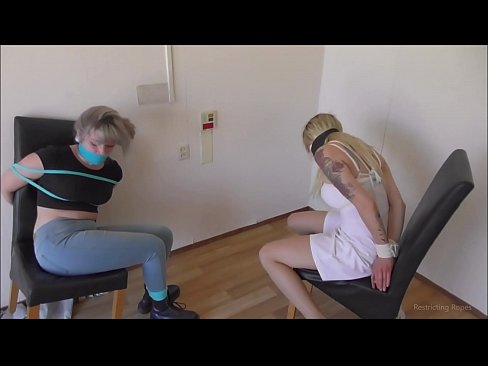 ❤️ Zasvojena / zvezana in z usti / deklica v stiski ❌ Porno pri nas ☑